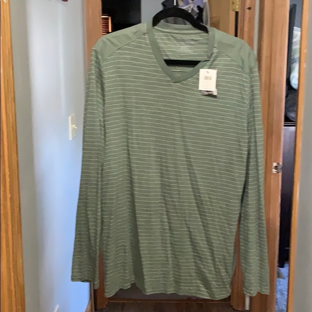Calvin Klein Men’s Long Sleeve
